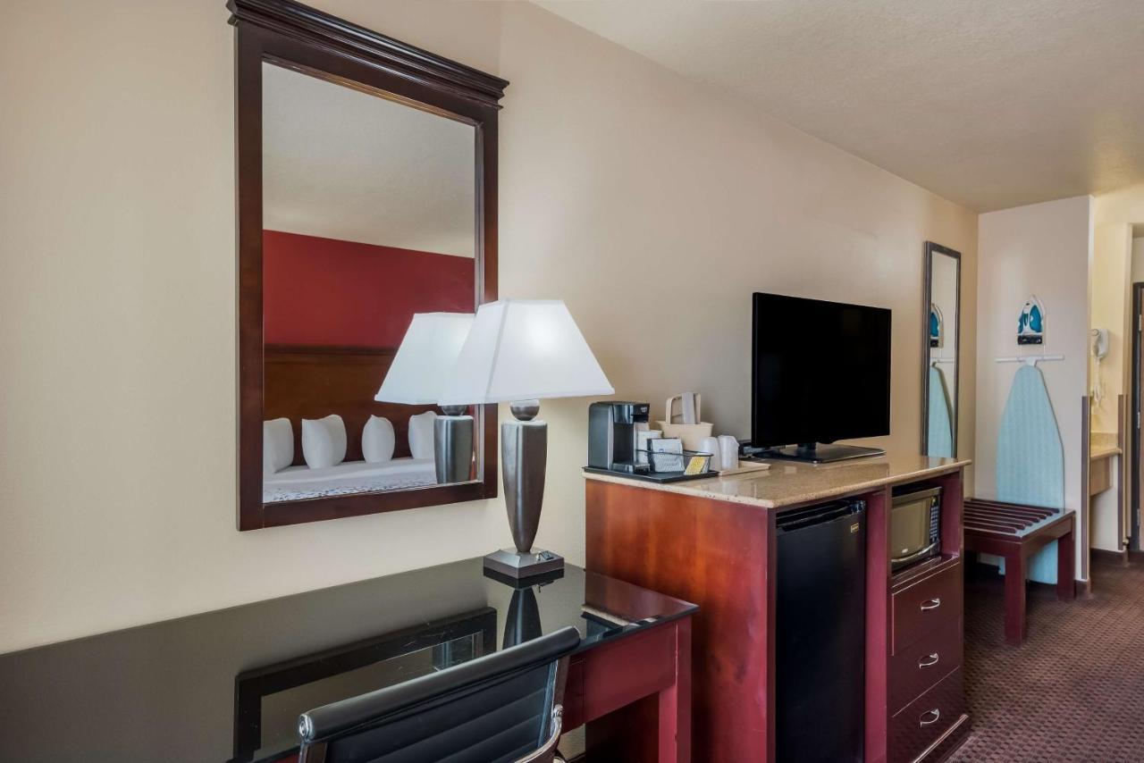 Surestay Plus Hotel By Best Western Силвер-Сити Экстерьер фото